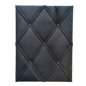 Riis - Oppslagstavle 57x77 cm - Sort lin, rolur, stål