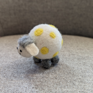 UND - Lammet Gulprikker