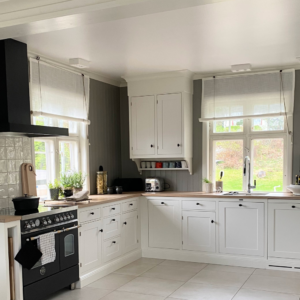 Riis - Søm av 1700-talls rullgardin